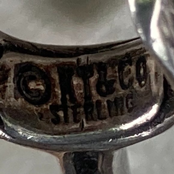 Pretty sterling silver spur dangle earrings, signed, possibly Kee Tsosie - Picture 8 of 9